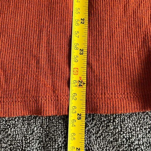 3/$30 Forever 21 | Terracotta Long Sleeve Top | Size 1X - Picture 6 of 7